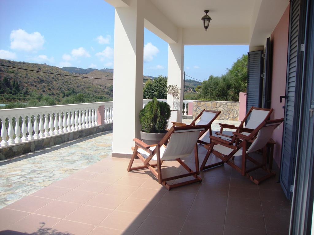 Villa Athinais Lixouri Chambre photo
