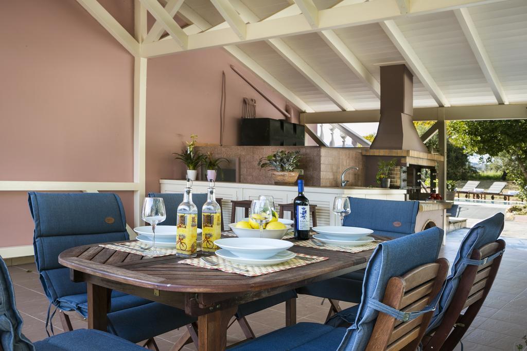 Villa Athinais Lixouri Extérieur photo
